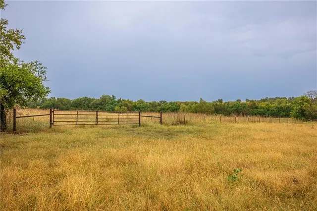 $1,800,000 | 22438 Northwest 2300th Road, Richmond, KS 66080