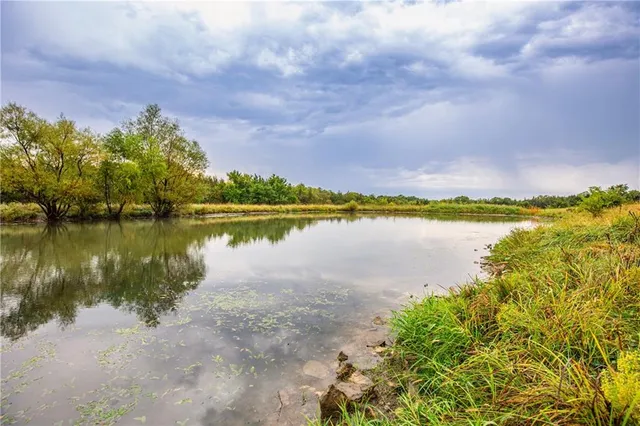 $1,800,000 | 22438 Northwest 2300th Road, Richmond, KS 66080