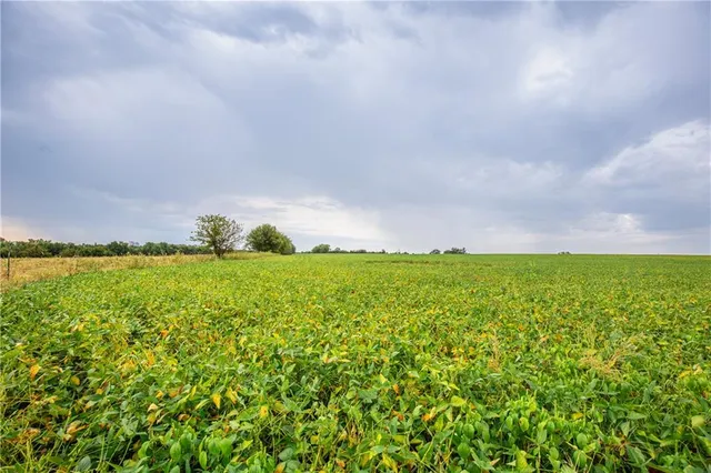 $1,800,000 | 22438 Northwest 2300th Road, Richmond, KS 66080