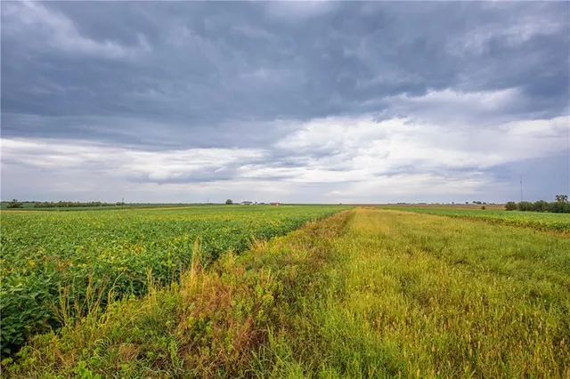 $1,800,000 | 22438 Northwest 2300th Road, Richmond, KS 66080