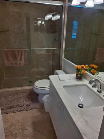 $4,000 | 3606 South Ocean Boulevard, Unit 402, Highland Beach, FL 33487