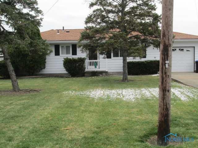 617 North Stadium Road Oregon, OH 43616 - Photo 1 of 16 Exterior Front.