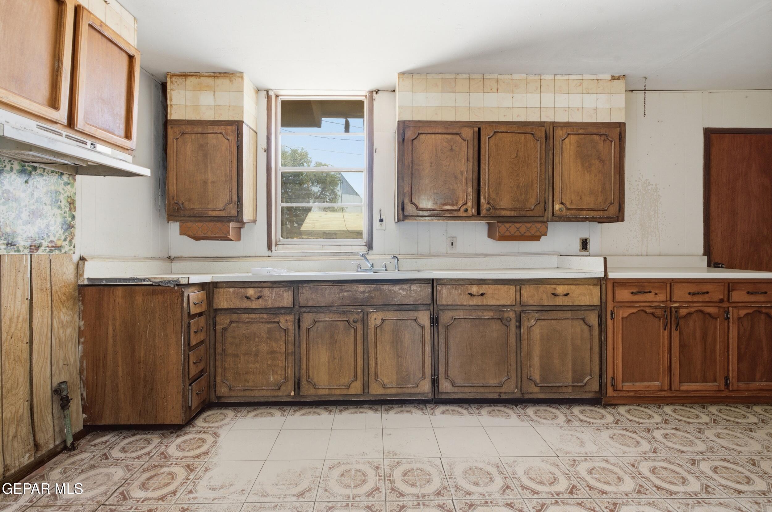 257 San Elizario Road Clint, TX 79836 - Photo 18 of 42 DSC05351