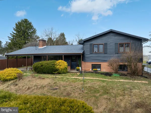 $415,000 | 2107 Circleville Road, State College, PA 16803