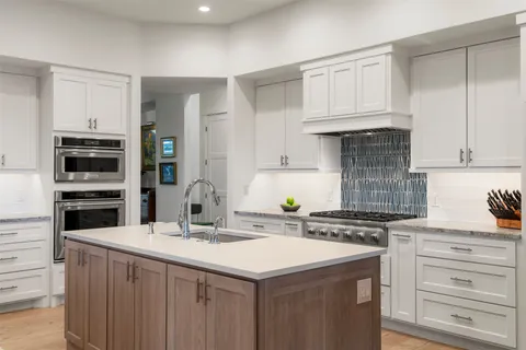 $974,000 | 314 Honeycomb Circle, Driftwood, TX 78619