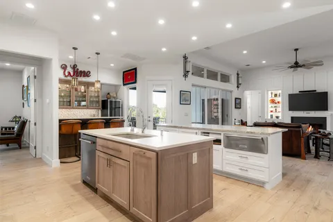 $974,000 | 314 Honeycomb Circle, Driftwood, TX 78619