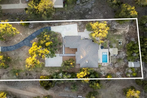 $974,000 | 314 Honeycomb Circle, Driftwood, TX 78619