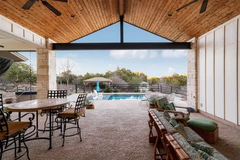 $974,000 | 314 Honeycomb Circle, Driftwood, TX 78619