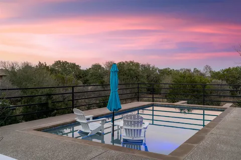 $974,000 | 314 Honeycomb Circle, Driftwood, TX 78619