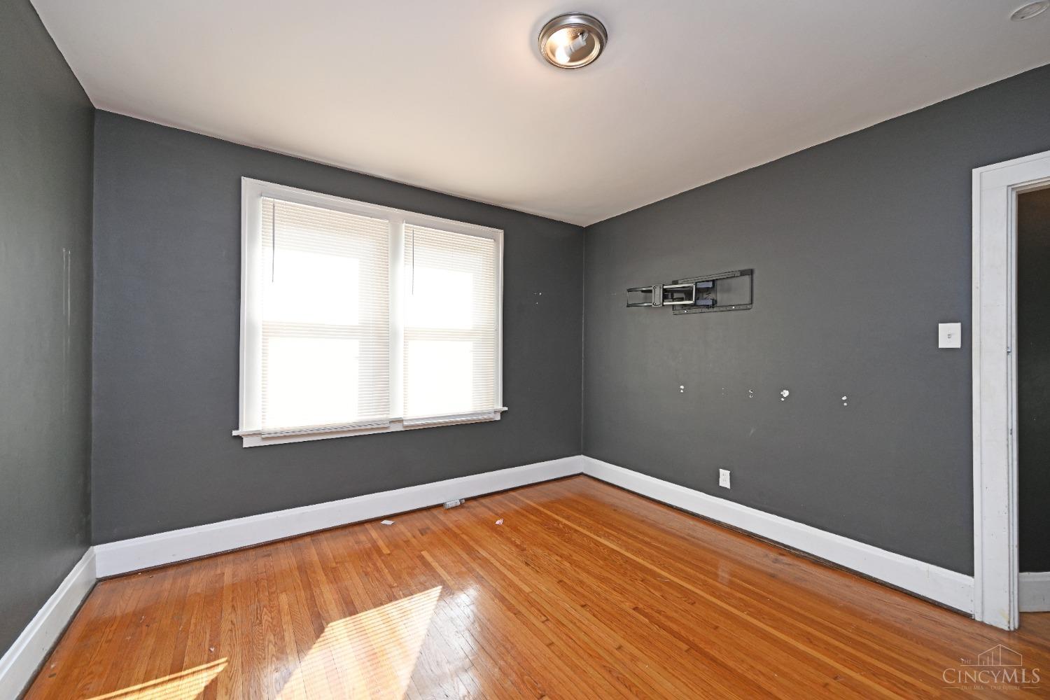 4922 Ralph Avenue Cincinnati, OH 45238 - Photo 19 of 31 Gallery Image 19