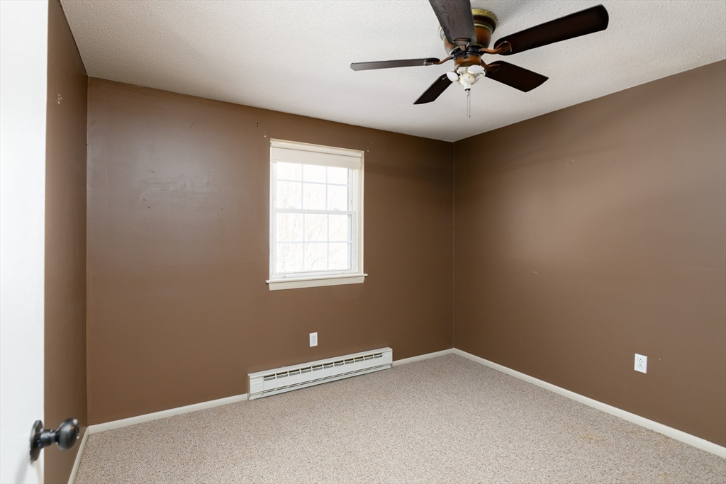 30 Warebrook Villiage, Unit 30 Ware, MA 01082 - Photo 17 of 21