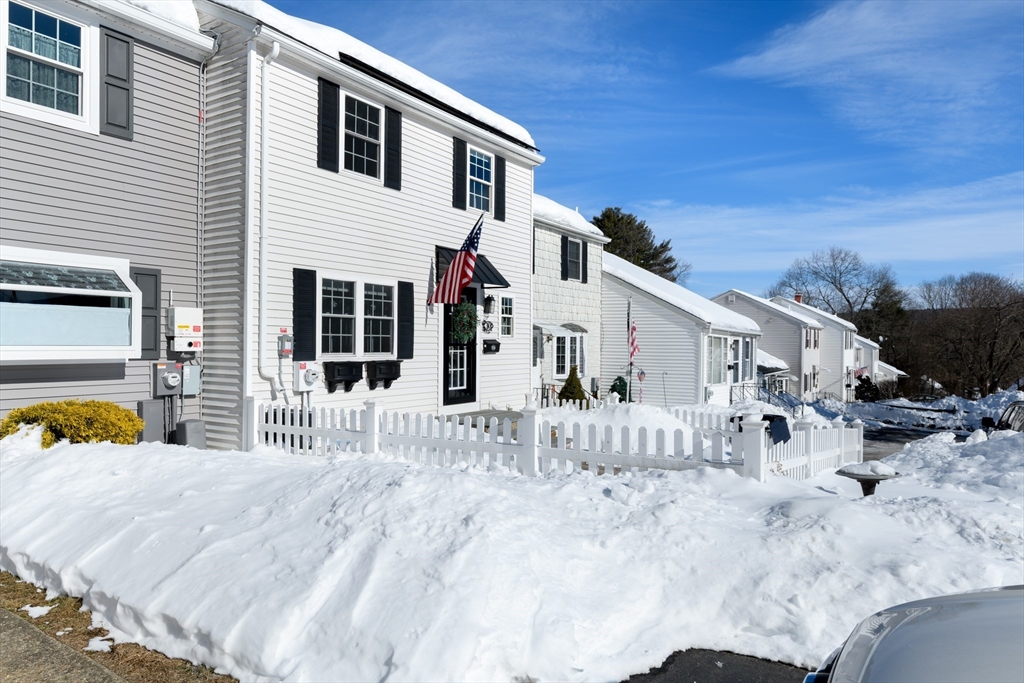 30 Warebrook Villiage, Unit 30 Ware, MA 01082 - Photo 4 of 21