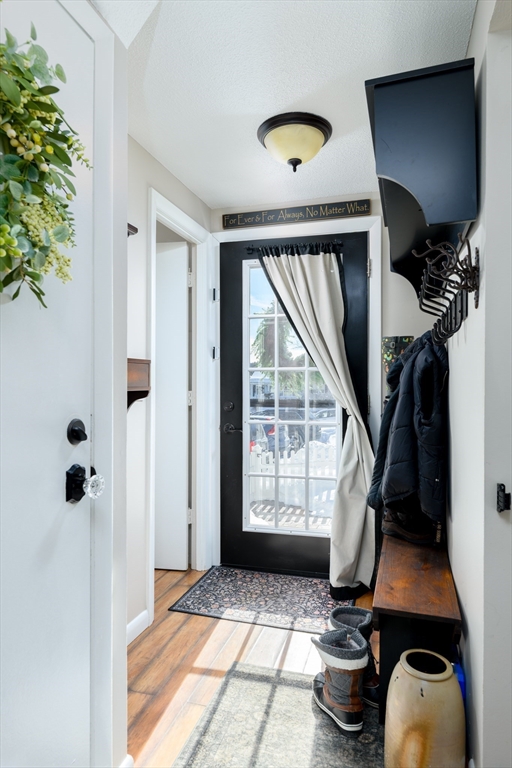 30 Warebrook Villiage, Unit 30 Ware, MA 01082 - Photo 5 of 21