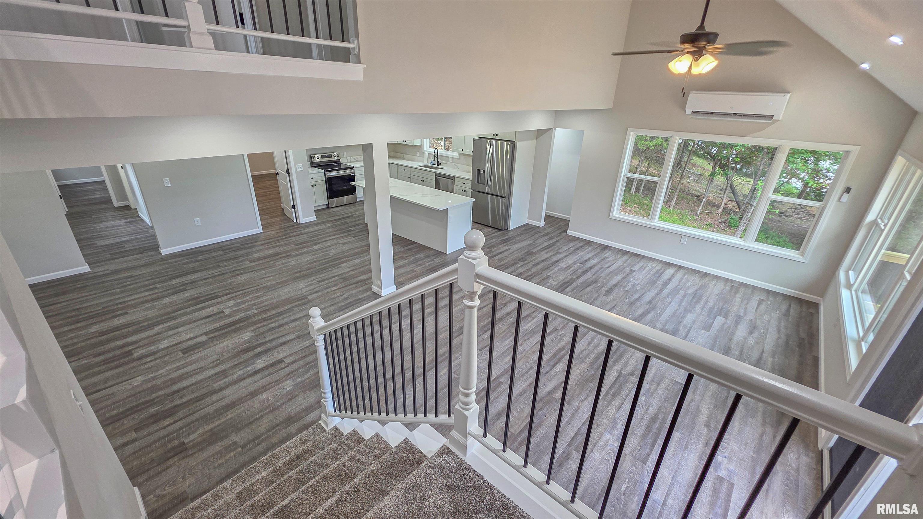 12185 Pebble Point Road Marion, IL 62959 - Photo 33 of 49