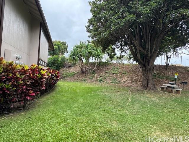 96-234 Waiawa Road, Unit 11 Pearl City, HI 96782 - Photo 4 of 23 Garden