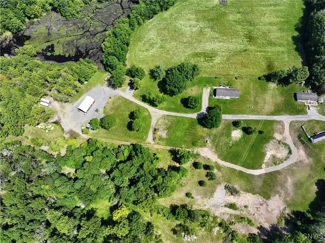 $299,900 | 5 Salmon Circle, Unit 19, Annsville, NY 13471