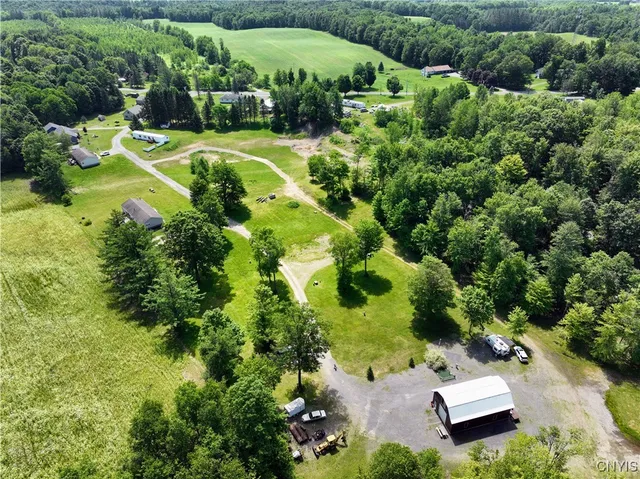 $299,900 | 5 Salmon Circle, Unit 19, Annsville, NY 13471