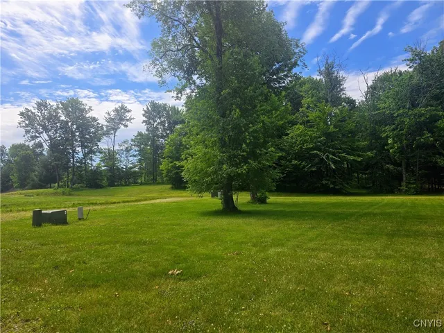 $299,900 | 5 Salmon Circle, Unit 19, Annsville, NY 13471