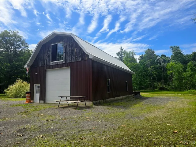 $299,900 | 5 Salmon Circle, Unit 19, Annsville, NY 13471
