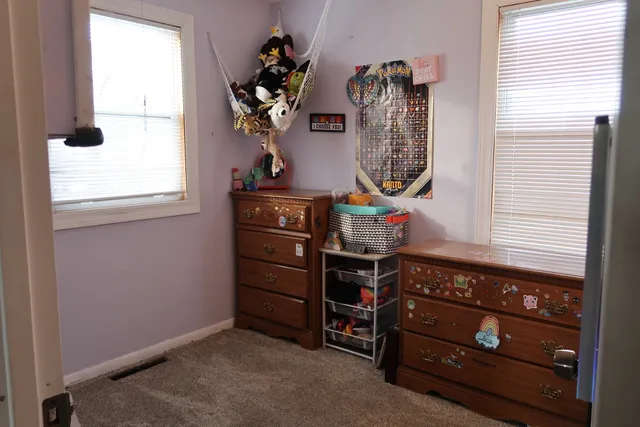 $189,900 | 4218 Parkway Avenue, McHenry, IL 60050