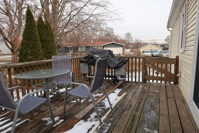 $189,900 | 4218 Parkway Avenue, McHenry, IL 60050