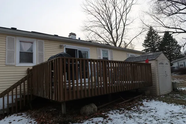 $189,900 | 4218 Parkway Avenue, McHenry, IL 60050