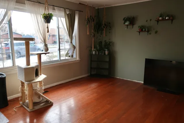 $189,900 | 4218 Parkway Avenue, McHenry, IL 60050