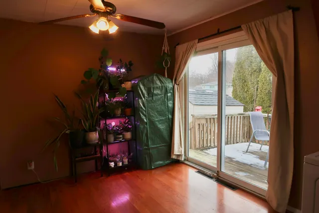 $189,900 | 4218 Parkway Avenue, McHenry, IL 60050