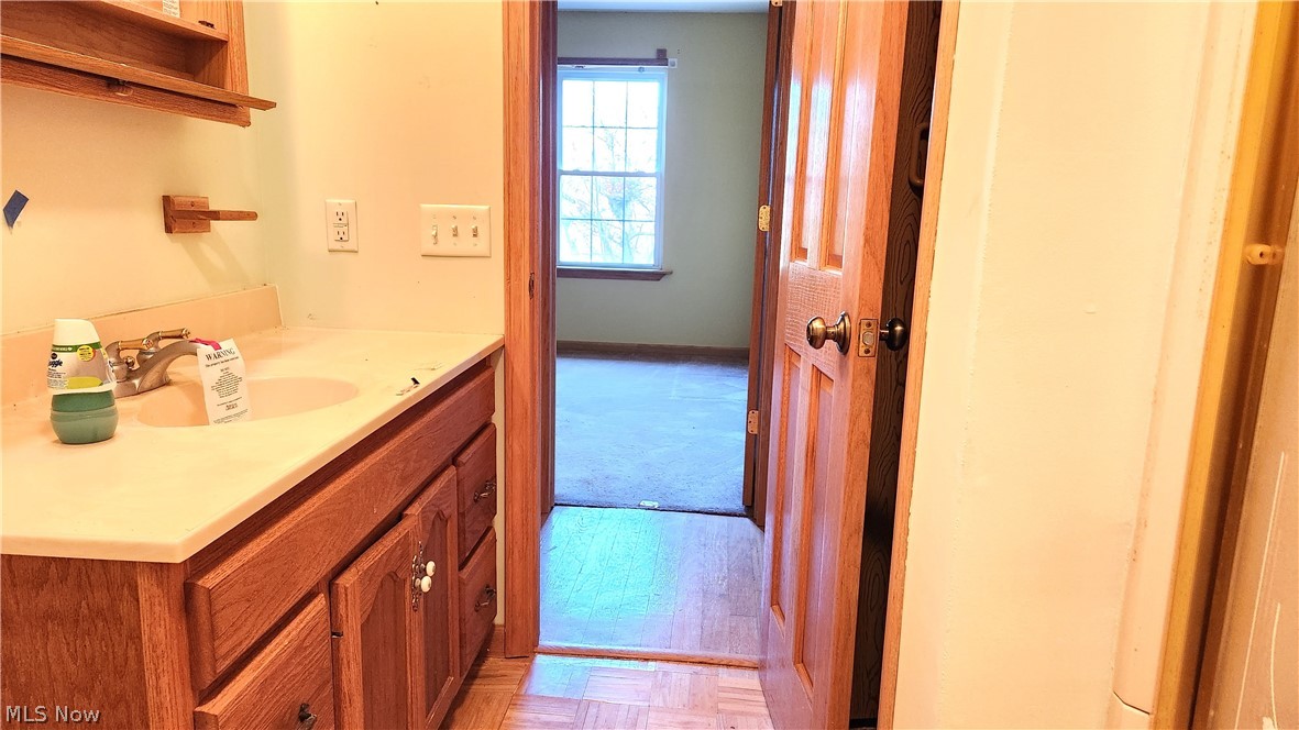 1104 North County Line Road Geneva, OH 44041 - Photo 15 of 29