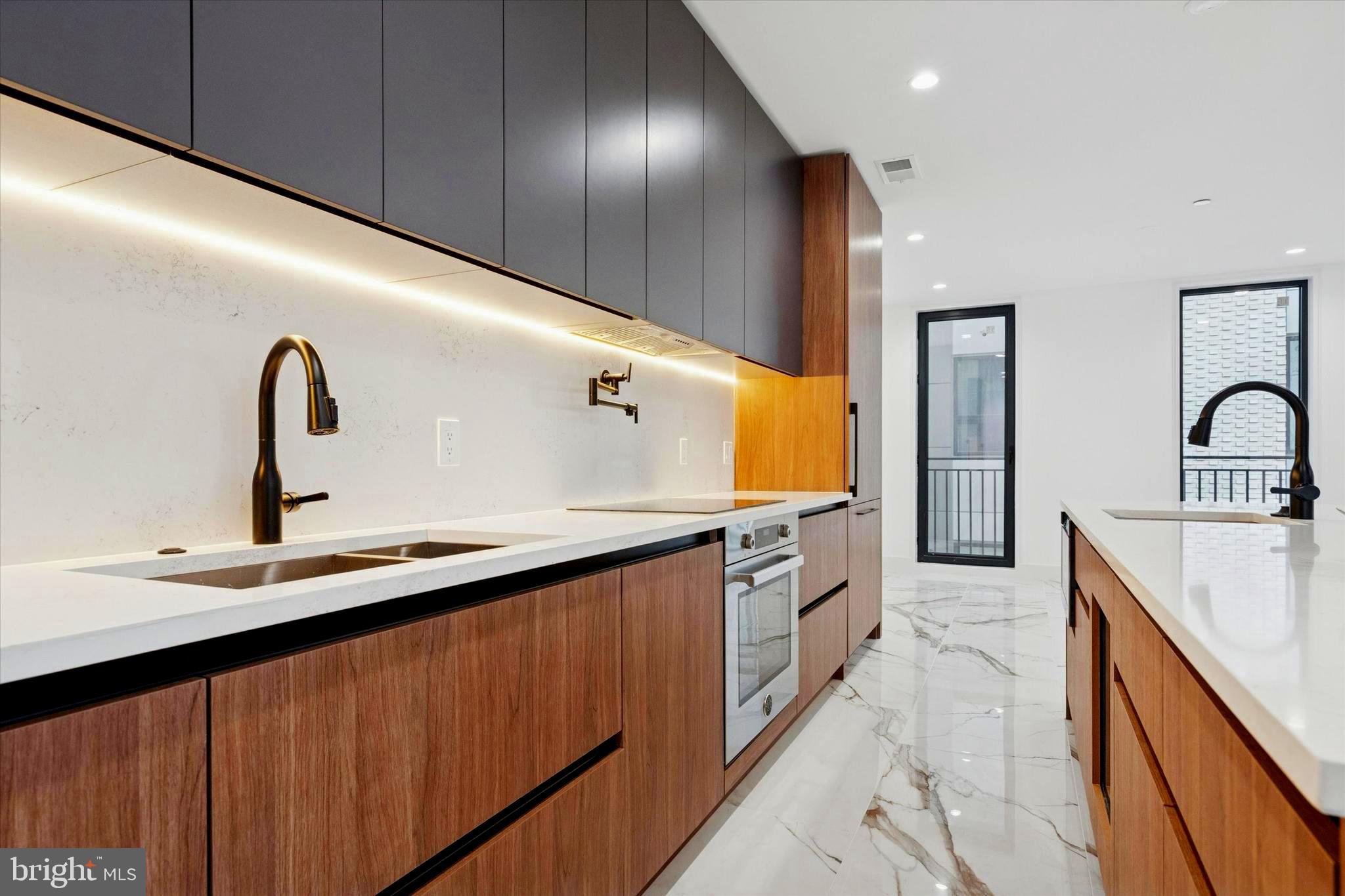 1843 Hartranft Street, Unit B102 Philadelphia, PA 19145 - Photo 13 of 36