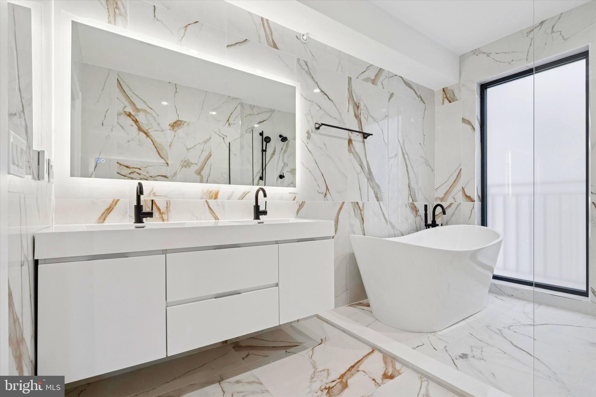 1843 Hartranft Street, Unit B102 Philadelphia, PA 19145 - Photo 28 of 36