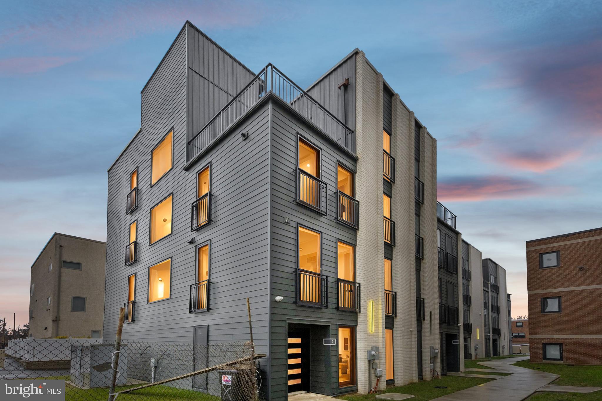 1843 Hartranft Street, Unit B102 Philadelphia, PA 19145 - Photo 35 of 36