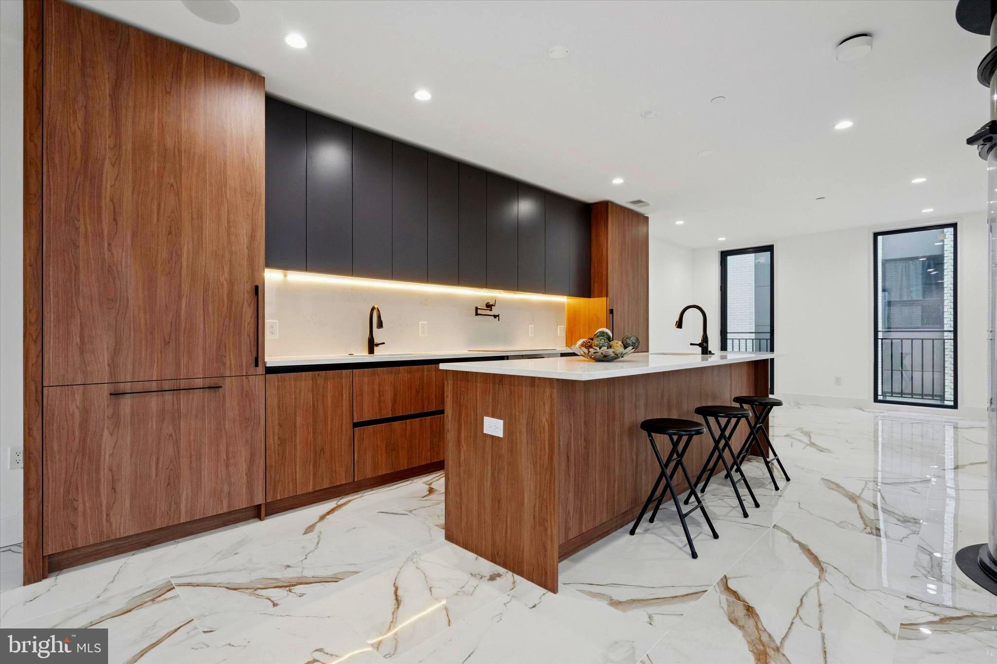 1843 Hartranft Street, Unit B102 Philadelphia, PA 19145 - Photo 8 of 36