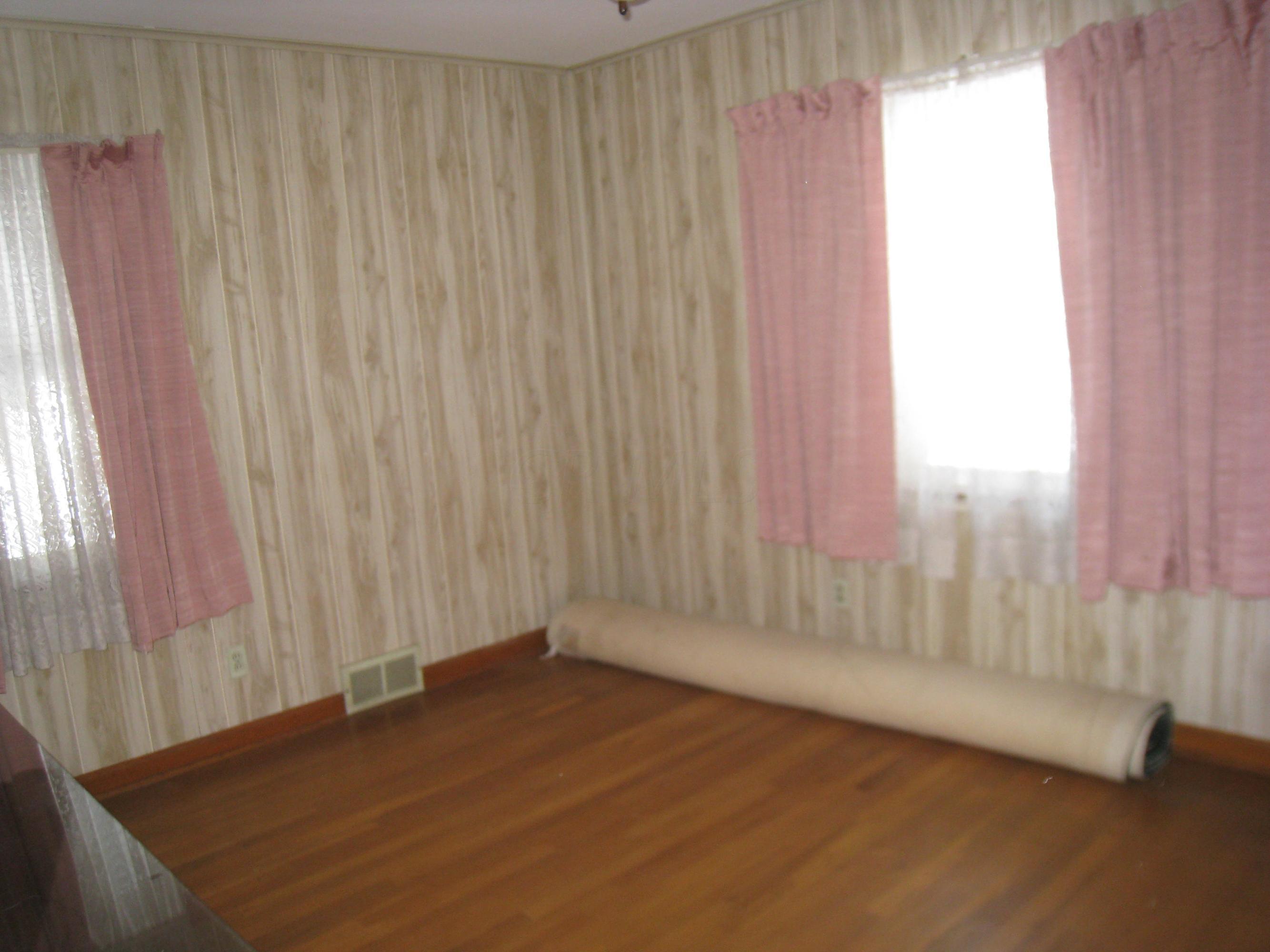 2524 Dover Road Columbus, OH 43209 - Photo 14 of 24