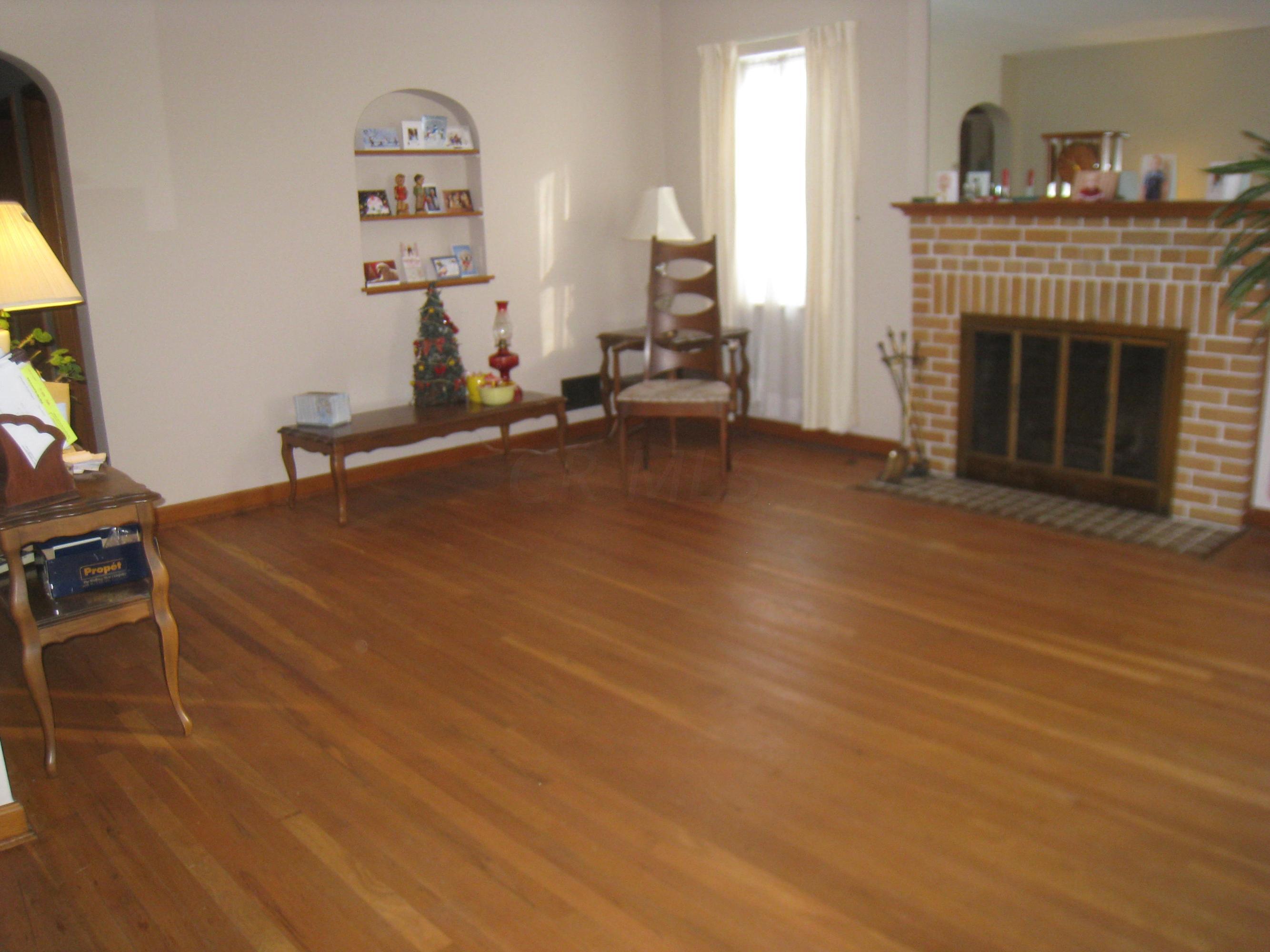 2524 Dover Road Columbus, OH 43209 - Photo 6 of 24
