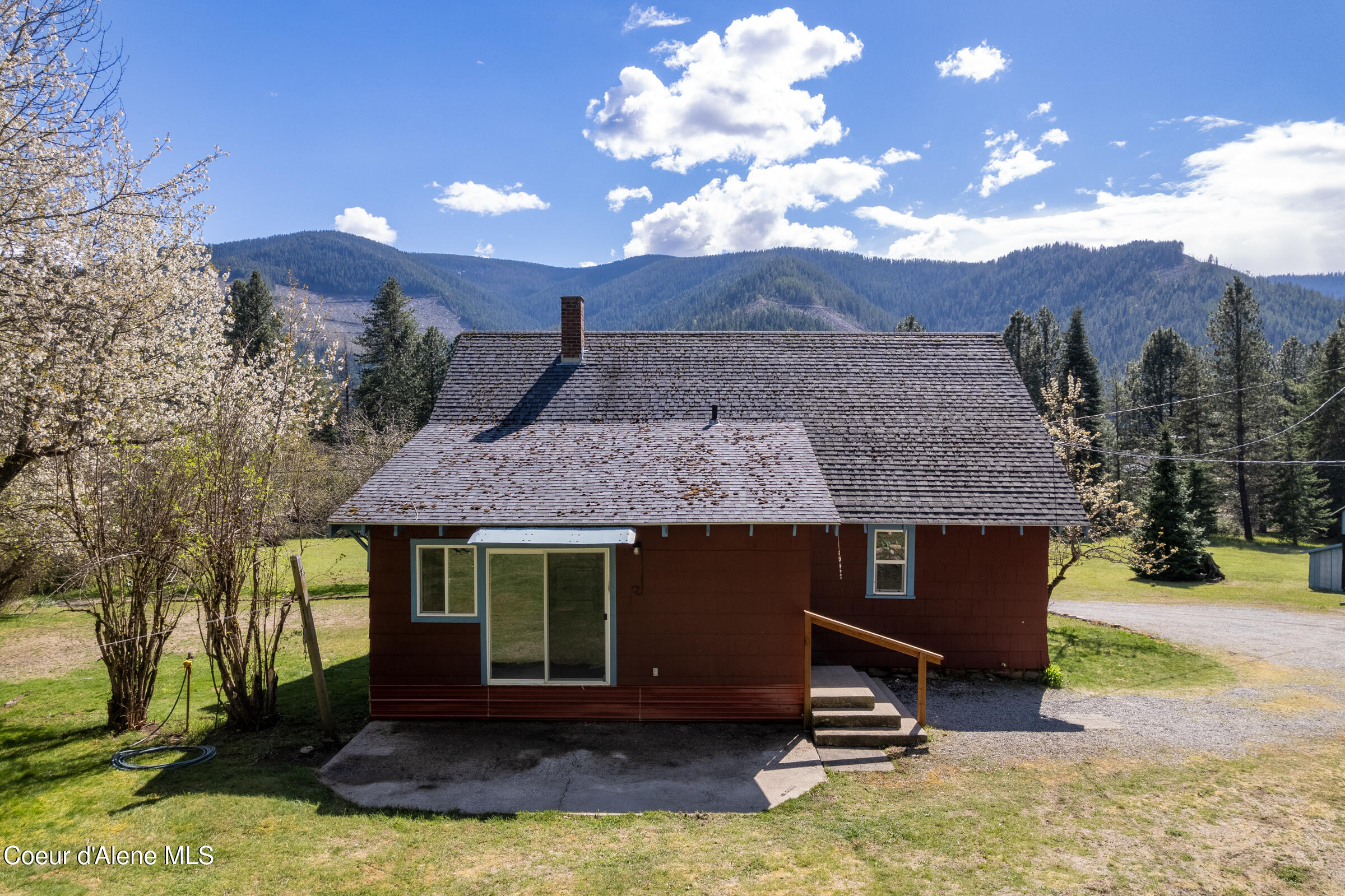 204 Nuchols Gulch Road Osburn, ID 83849 - Photo 16 of 38 020-204NucholsGulchRoad-Osburn-ID-83849-