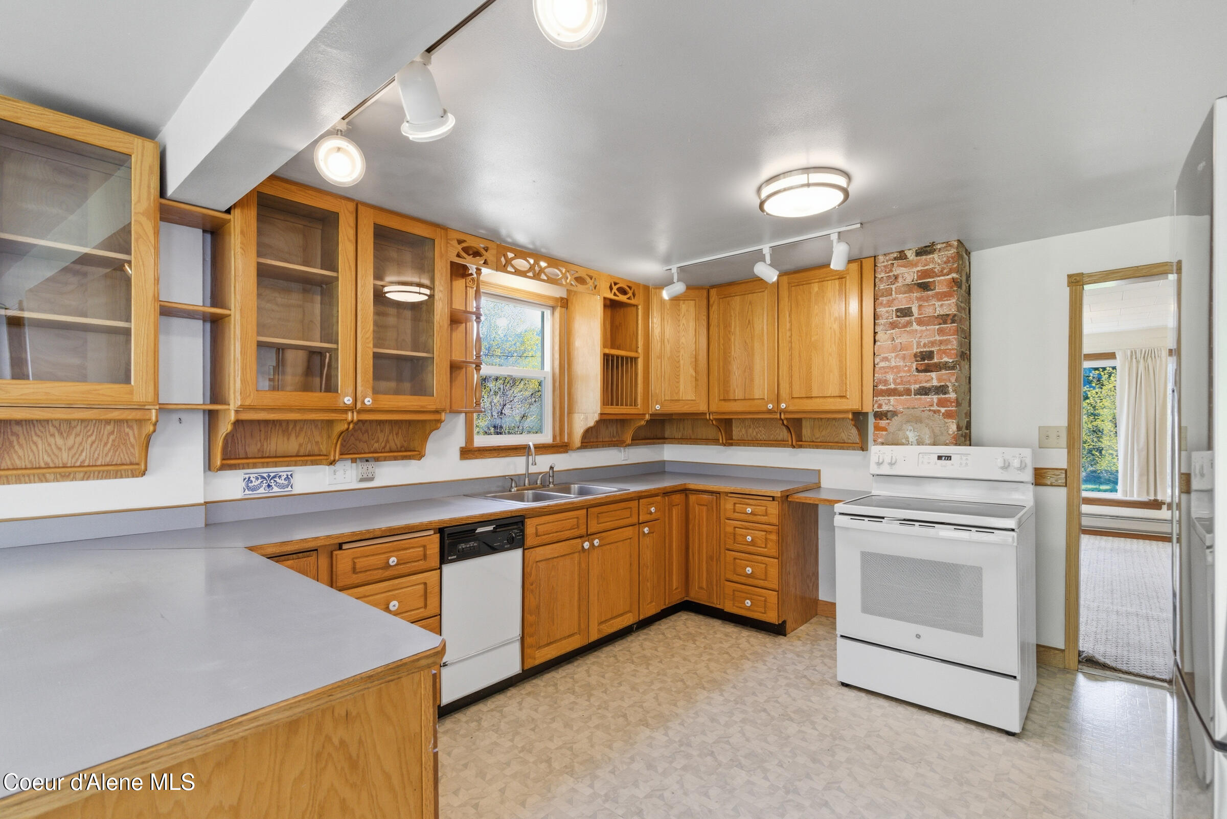 204 Nuchols Gulch Road Osburn, ID 83849 - Photo 23 of 38 023-204NucholsGulchRoad-Osburn-ID-83849-