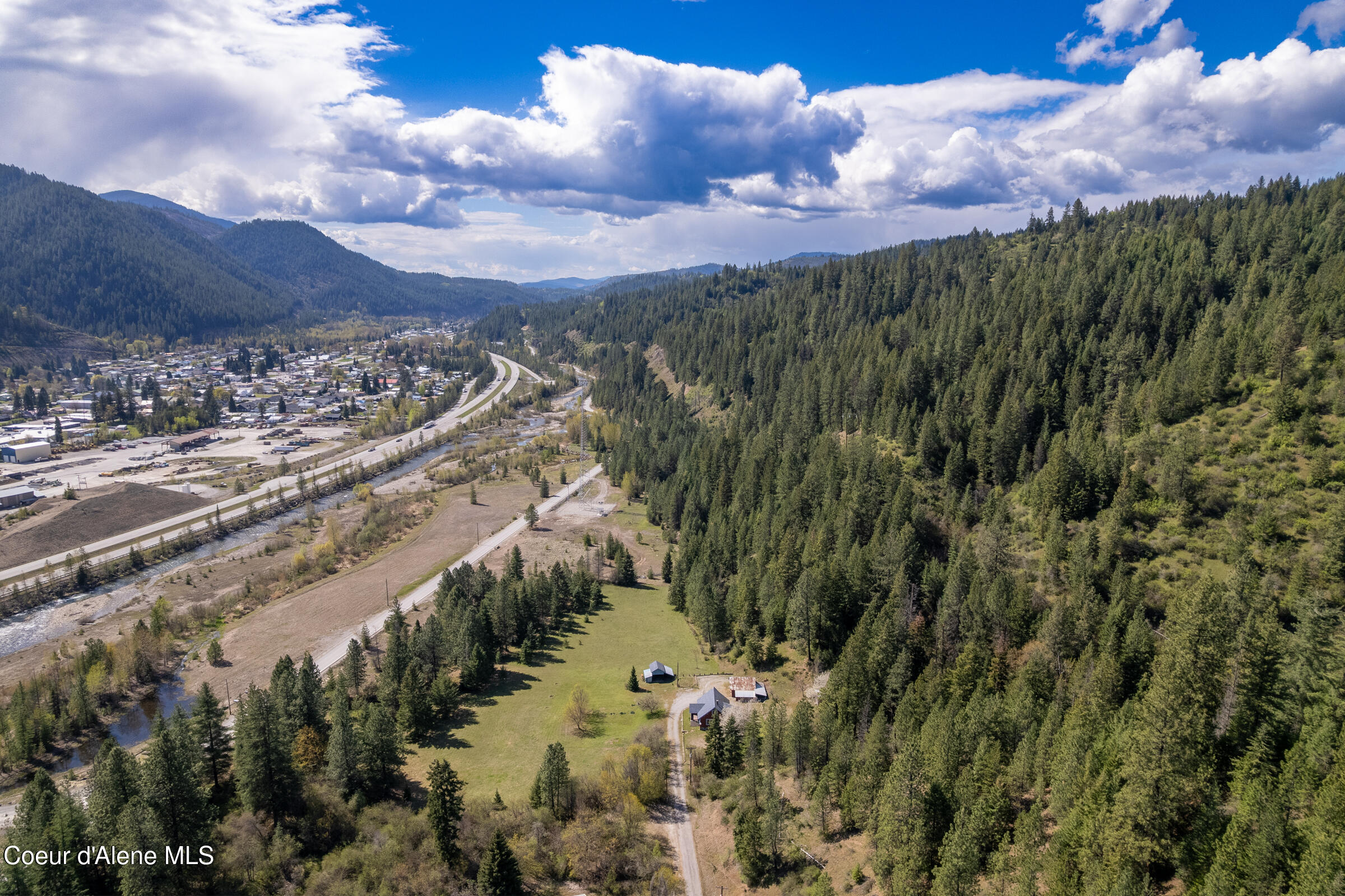 204 Nuchols Gulch Road Osburn, ID 83849 - Photo 7 of 38 009-204NucholsGulchRoad-Osburn-ID-83849-