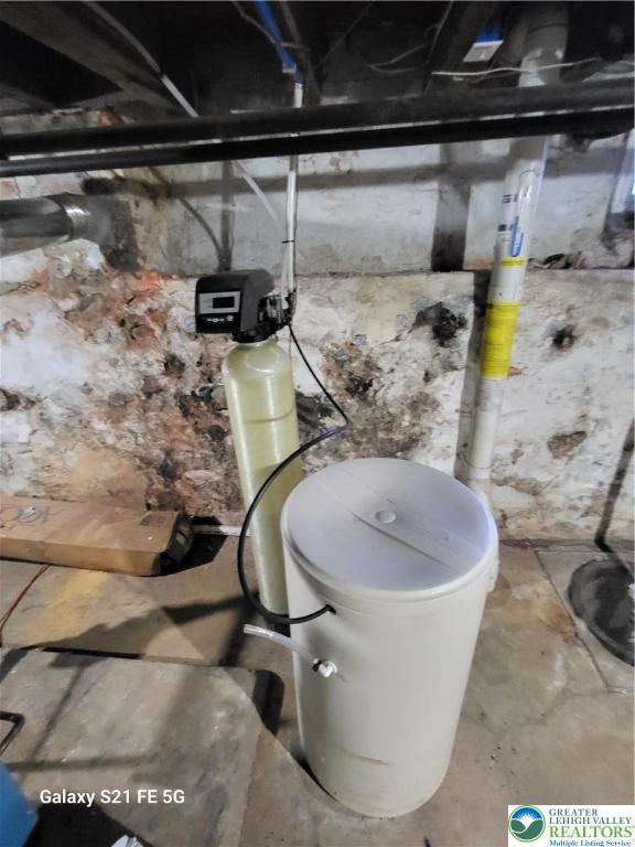 37 6th Street Emmaus, PA 18049 - Photo 28 of 31 a white bath tub sitting in a kitchen