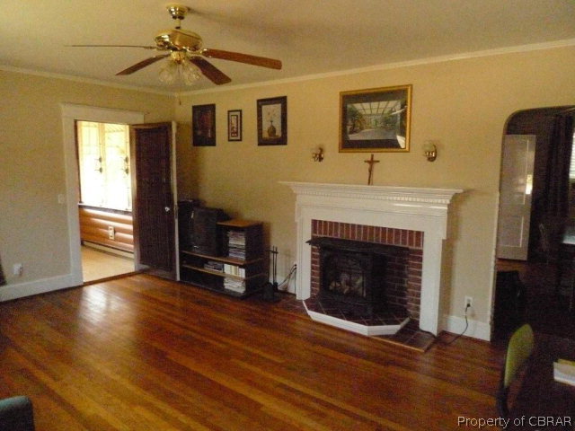 2604 Kings Creek Road Hayes, VA 23072 - Photo 3 of 22