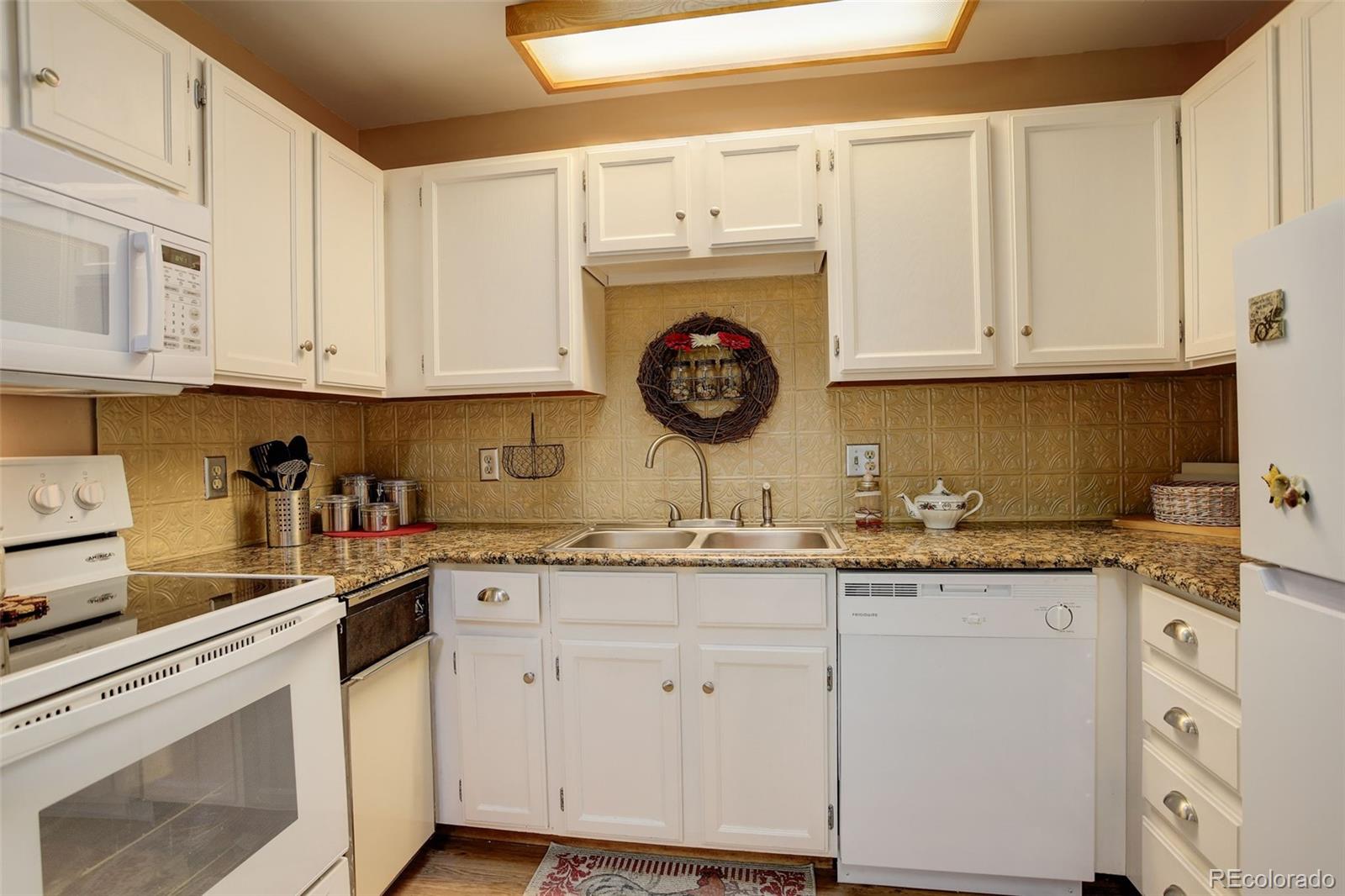 4931 Garrison Street, Unit 204G Wheat Ridge, CO 80033 - Photo 7 of 22