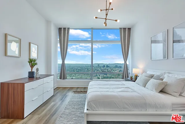 $6,250 | 900 West Olympic Boulevard, Unit 32F, Los Angeles, CA 90015