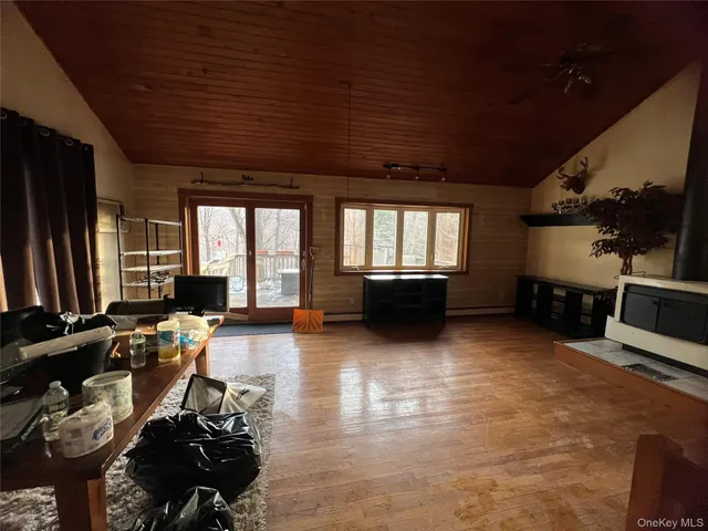 a view of empty room