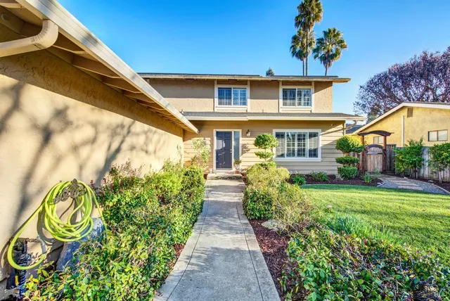 $1,800,000 | 480 La Canada Court, Morgan Hill, CA 95037