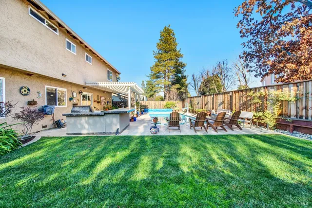 $1,800,000 | 480 La Canada Court, Morgan Hill, CA 95037