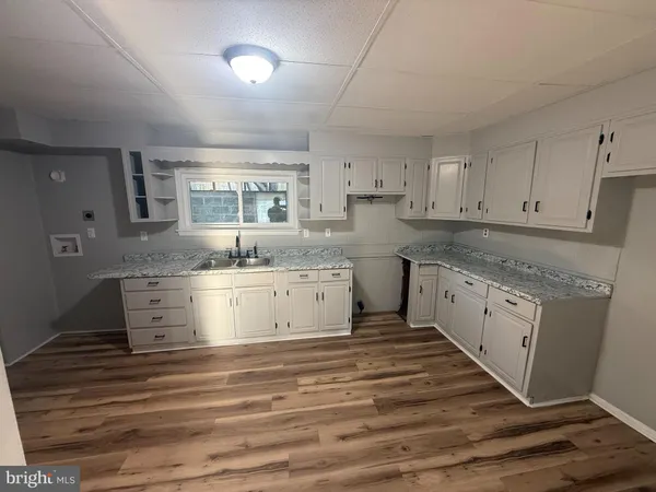 $1,750 | 234 North Coal Street, Port Carbon, PA 17965