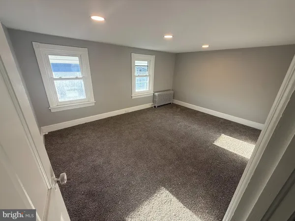 $1,750 | 234 North Coal Street, Port Carbon, PA 17965