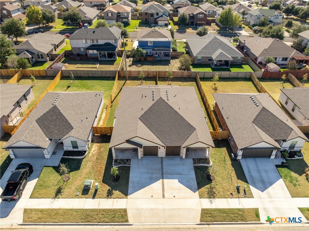 5104 Rose Gdn Loop Killeen, TX 76542 - Photo 20 of 29 an aerial view of a house with swimming pool