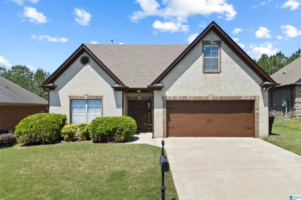 $295,000 | 422 Summit Way, Fultondale, AL 35068