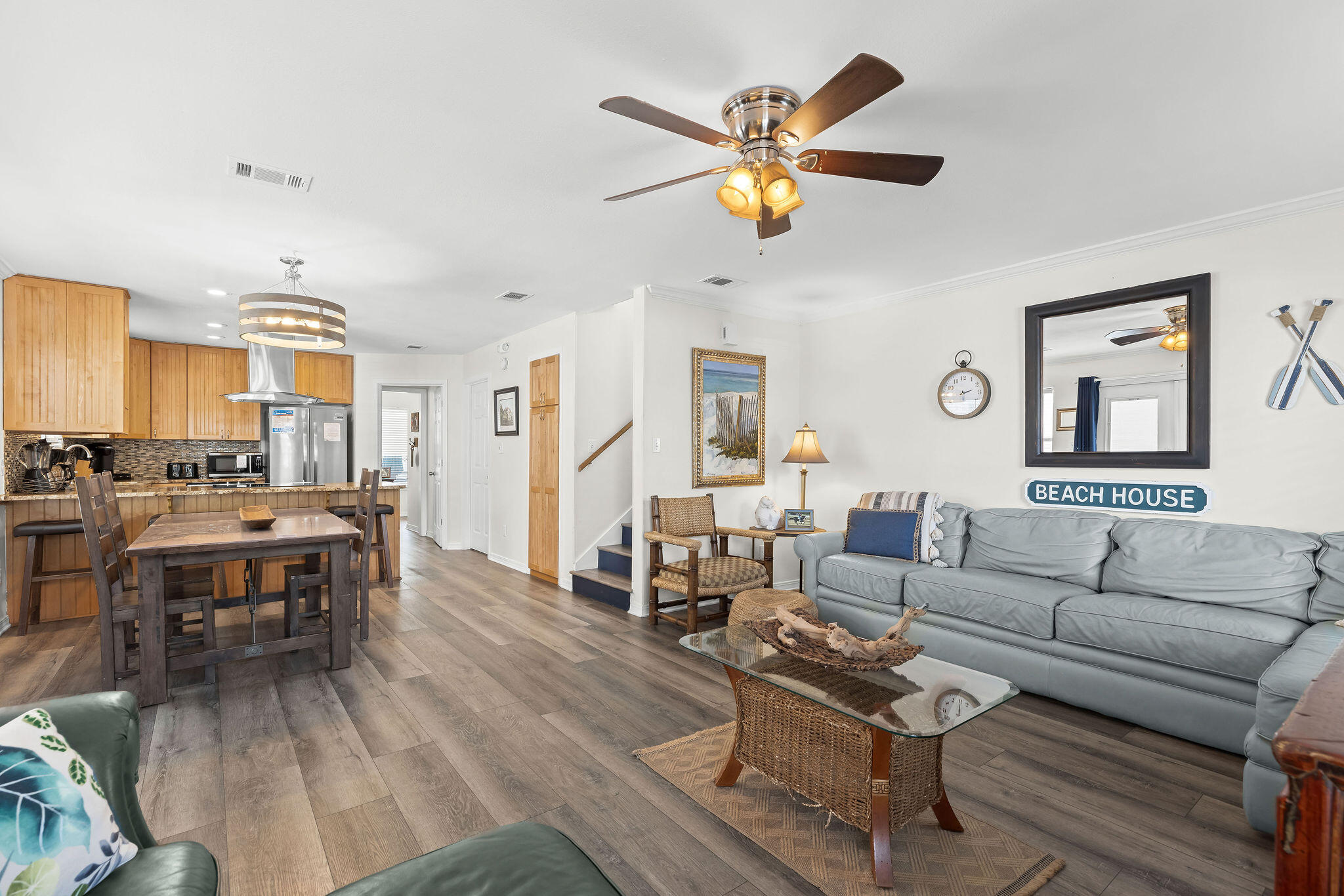 91 Matthew Boulevard Destin, FL 32541 - Photo 31 of 85 a living room with furniture and kitchen view